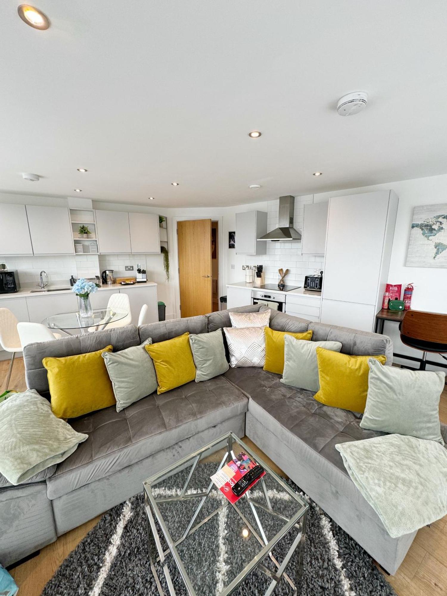 Luxury Penthouse With Private Hot Tub Overlooking Centre Appartement *